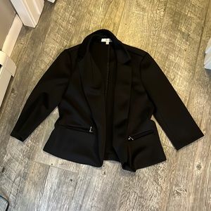 3/4 sleeve black blazer